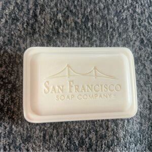 San Francisco Soap Company Pine Berry Scented Bath Bar 4 Ounces New Holiday‎ Box